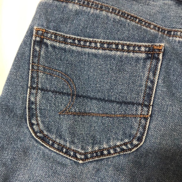 2 for $15 - Highwaisted Mom Jeans - Picture 4 of 7